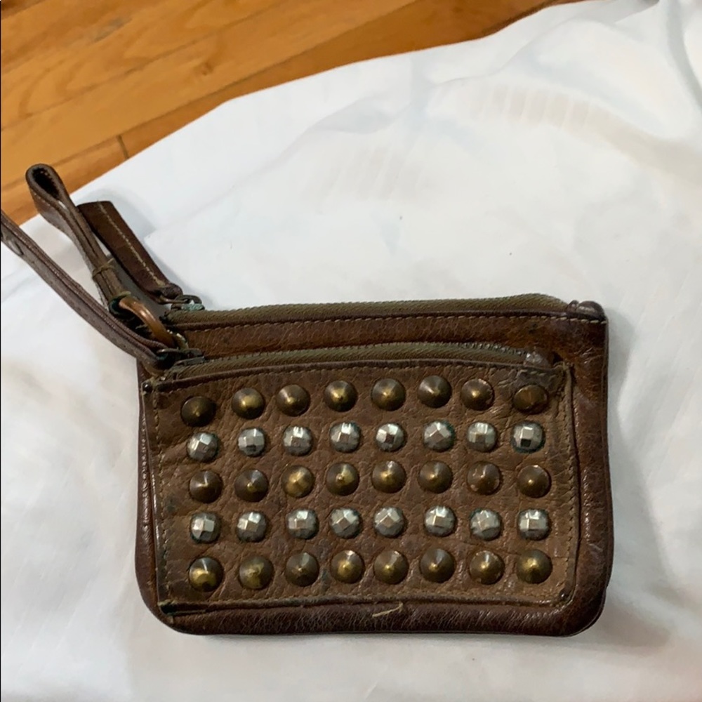Free people wallet